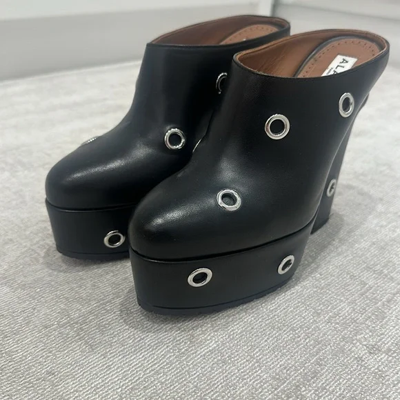 Alaia block heel mule lamb skin maxi eyelets - Picture 3 of 7